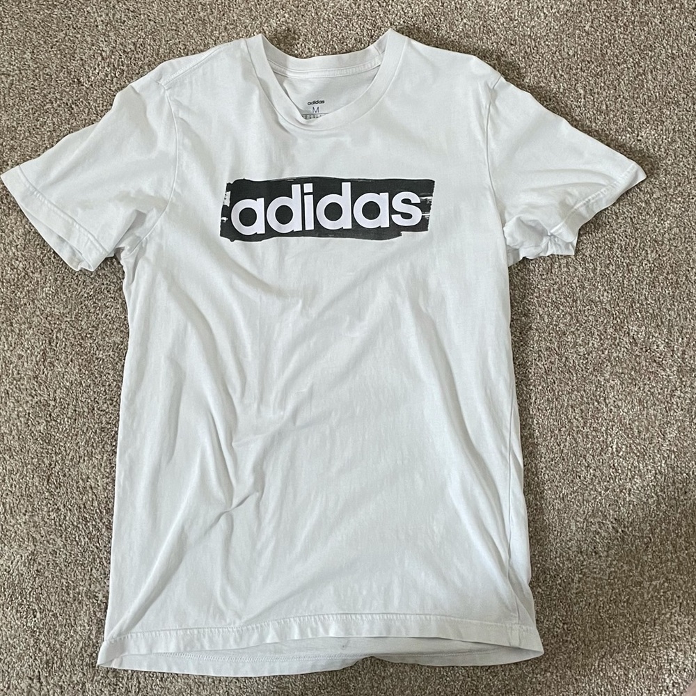 Adidas T-shirt